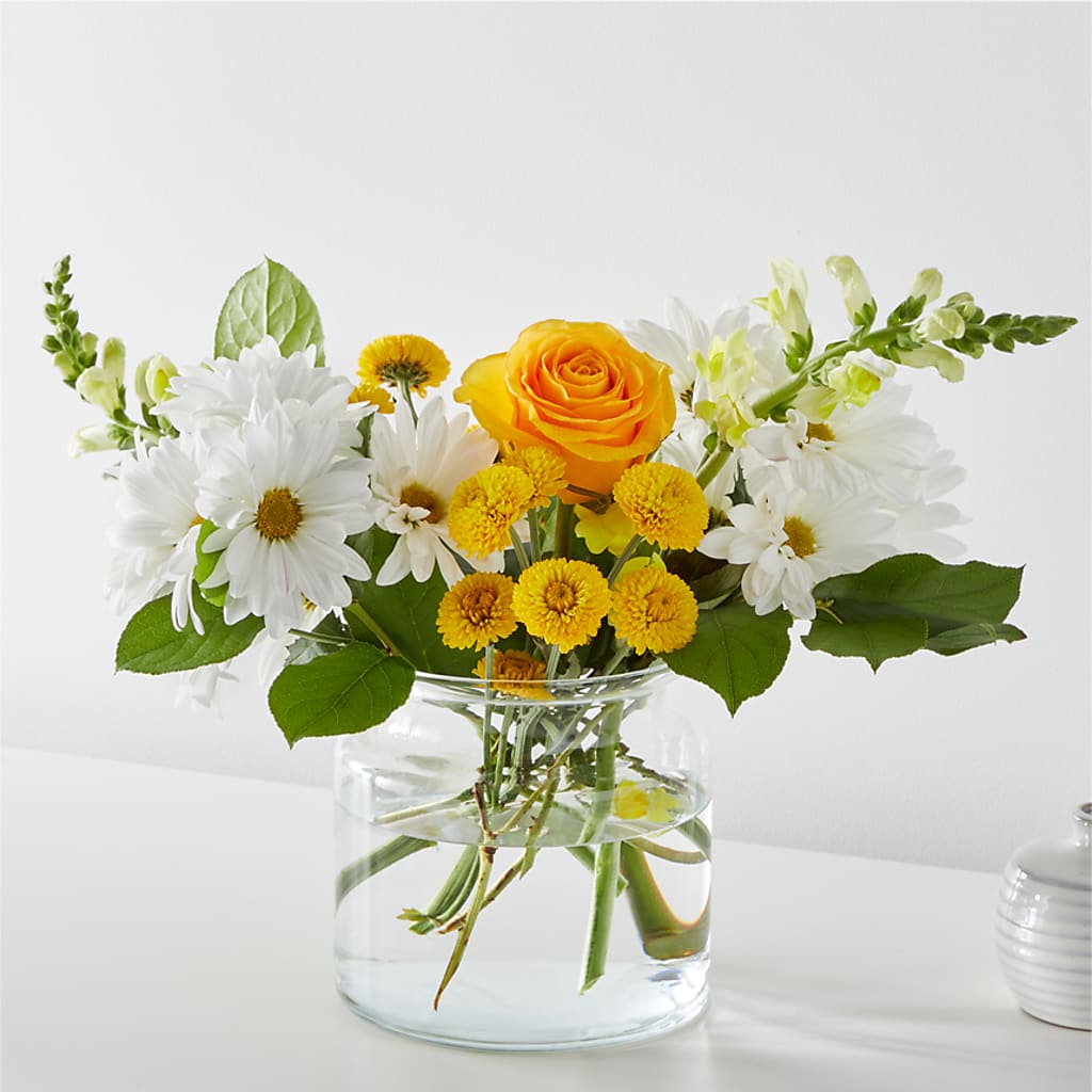 Sun Salutation Bouquet – Life Of A Flower, Dallas TX