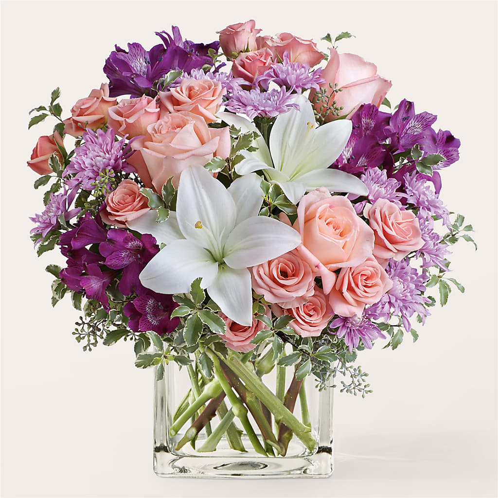 Mani Pedi Bouquet – Life Of A Flower, Dallas TX