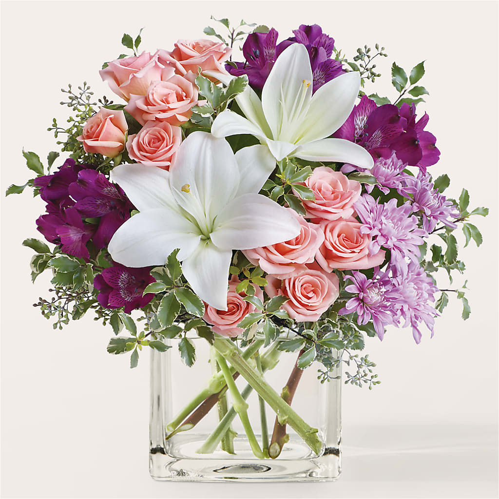 Mani Pedi Bouquet – Life Of A Flower, Dallas TX