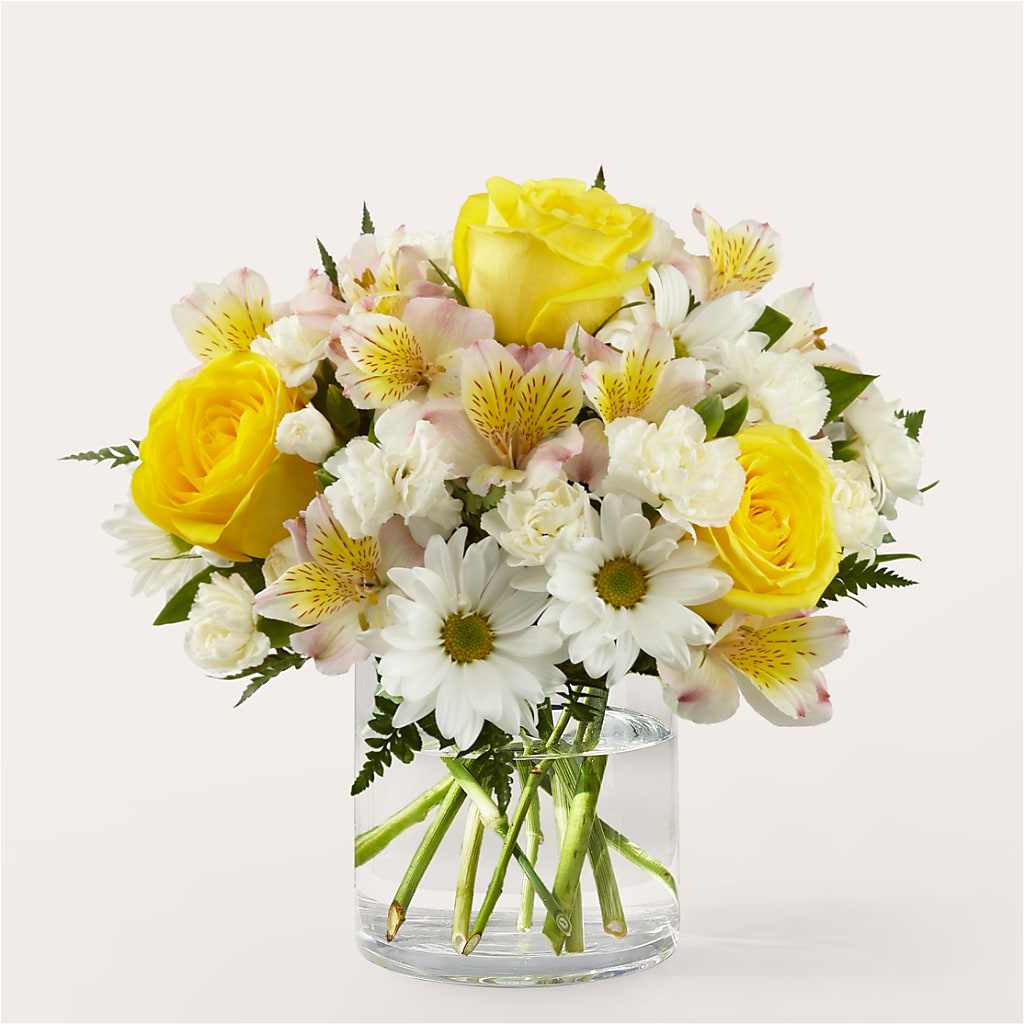 Gleeful Bouquet – Life Of A Flower, Dallas TX
