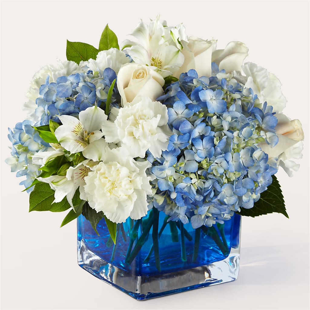 Soothing Waters Bouquet – Life Of A Flower, Dallas TX