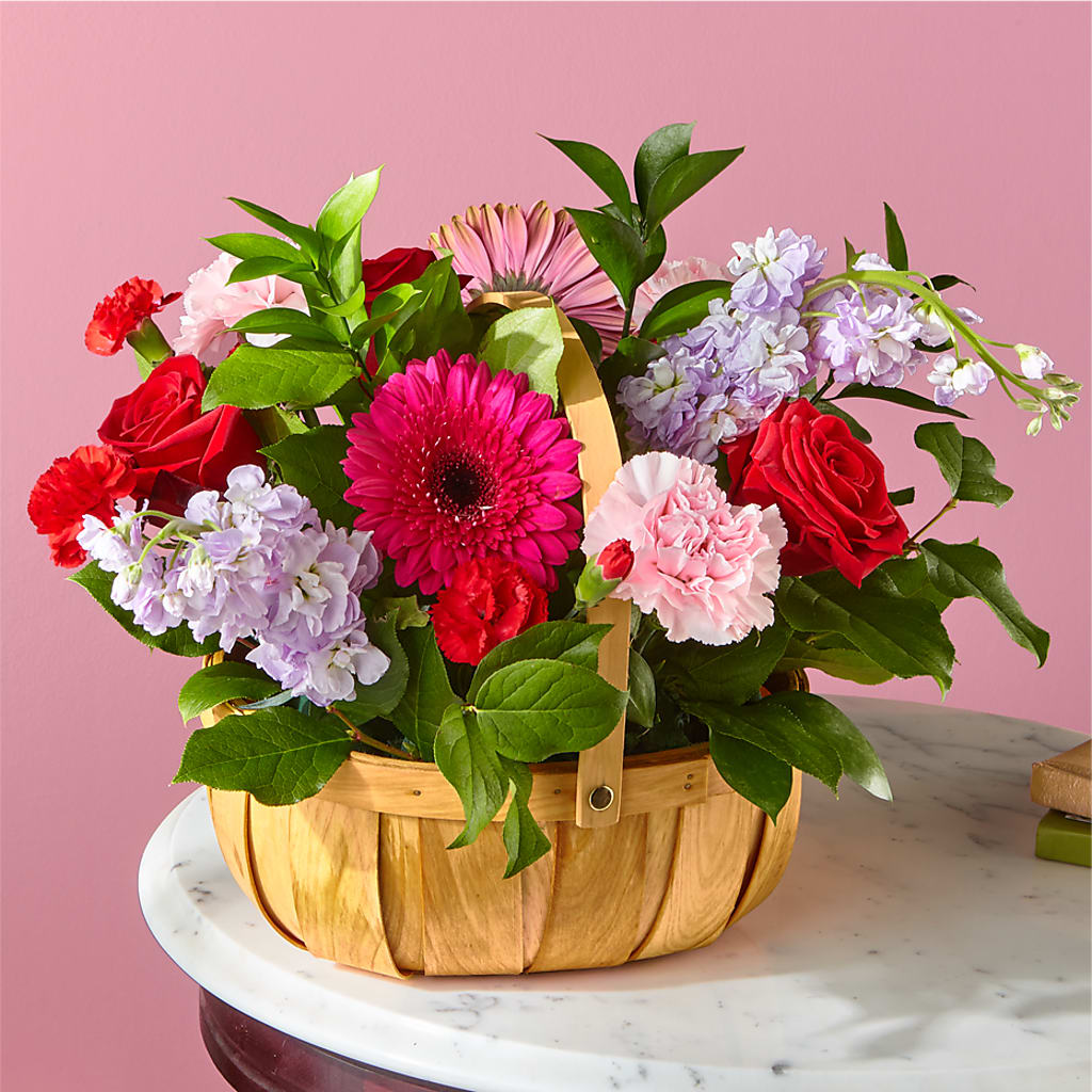 Pink Picnic Basket – Life Of A Flower, Dallas TX