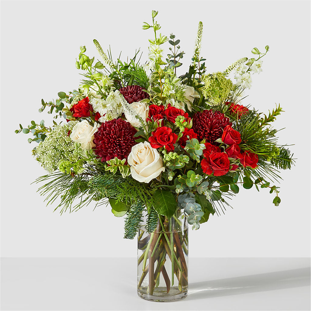 Favorite Traditions Bouquet – Life Of A Flower, Dallas TX