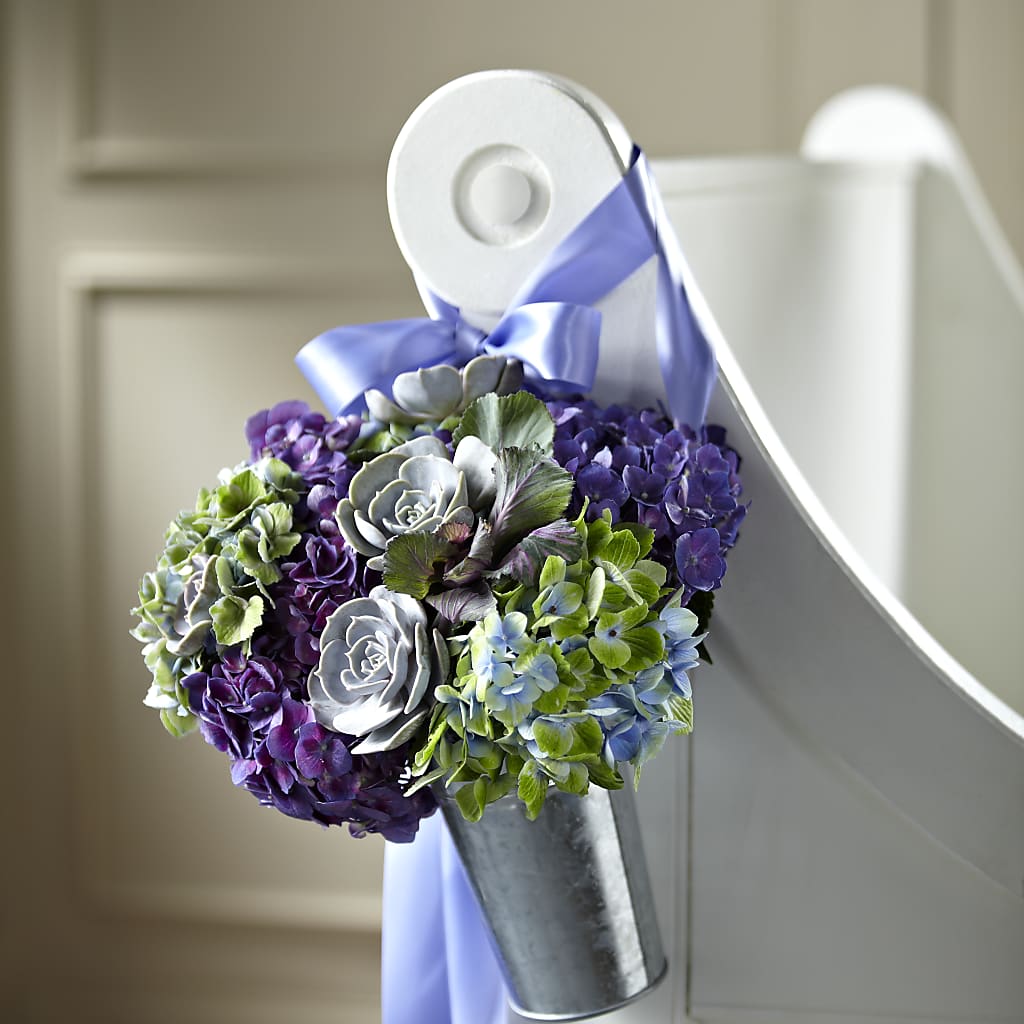 Declaration Pew Décor – Life Of A Flower, Dallas TX