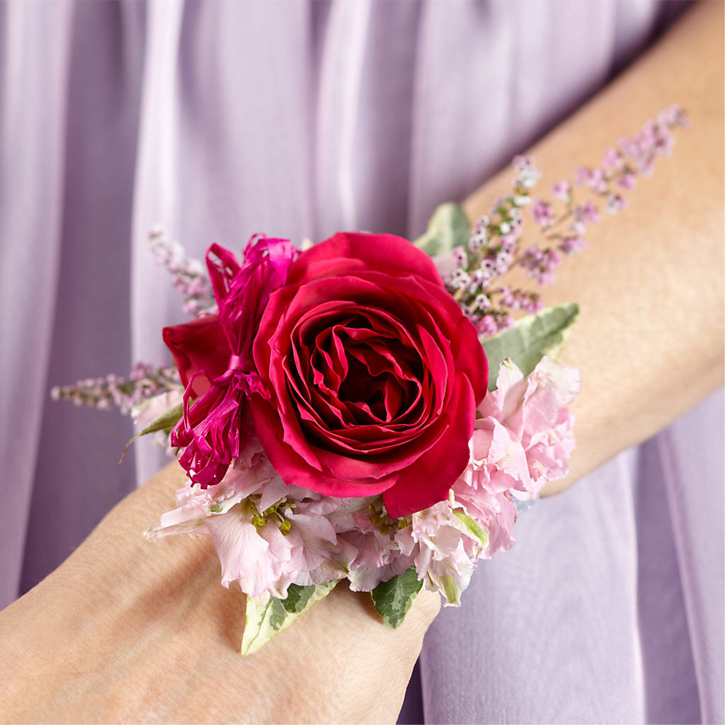 Rose Charm Corsage – Life Of A Flower, Dallas TX