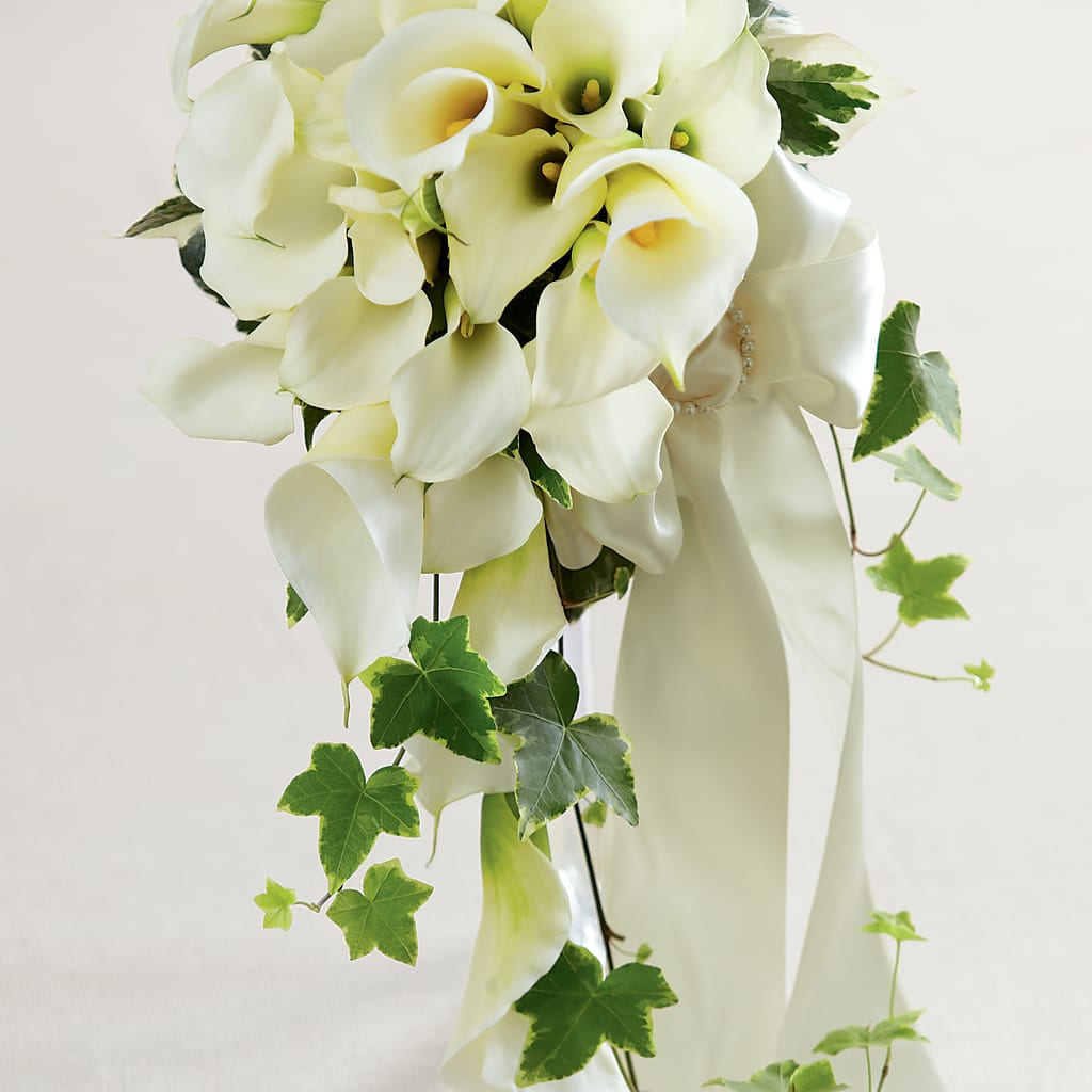 White Chapel Bouquet – Life Of A Flower, Dallas TX