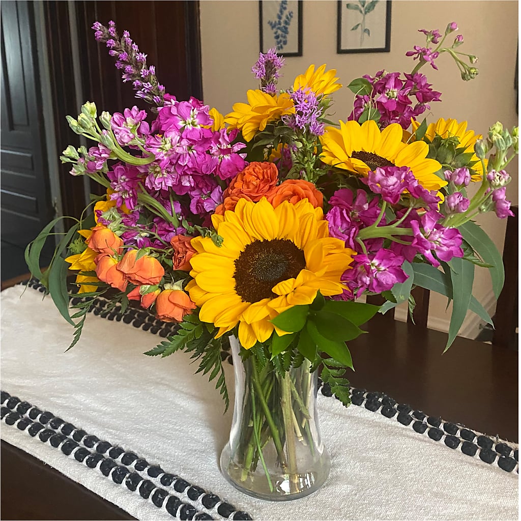 Rays of Life Bouquet –  Life Of A Flower, Dallas TX