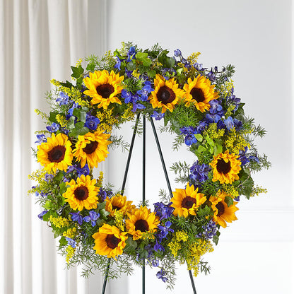 Bright Rays Wreath –  Life Of A Flower, Dallas TX