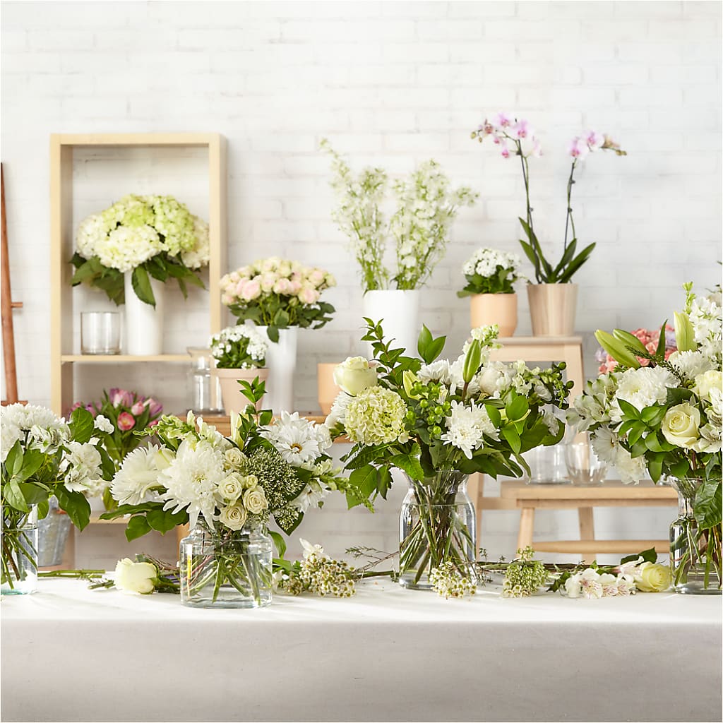 Classic Ivory – A Florist Original –  Life Of A Flower, Dallas TX