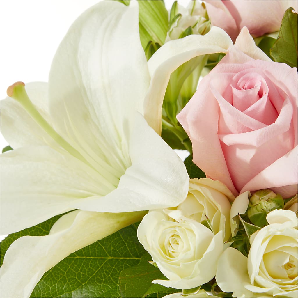 Kindhearted Bouquet –  Life Of A Flower, Dallas TX