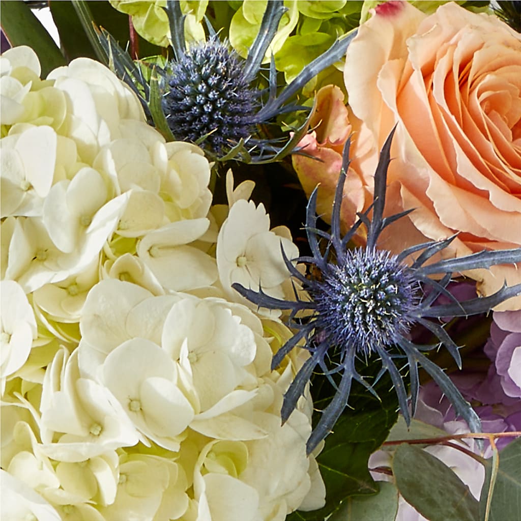 Porch Swing Bouquet –  Life Of A Flower, Dallas TX