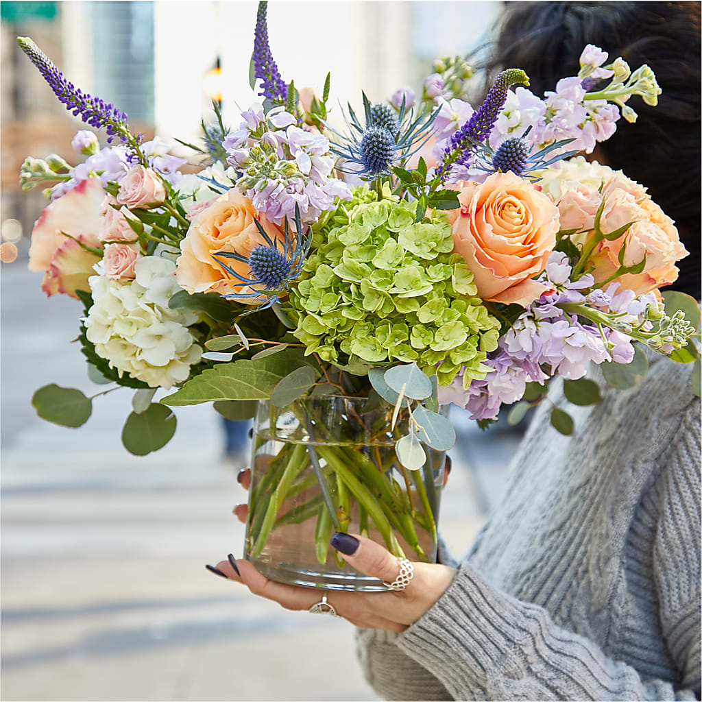 Porch Swing Bouquet –  Life Of A Flower, Dallas TX